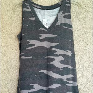 NWT Camo Tank Sm